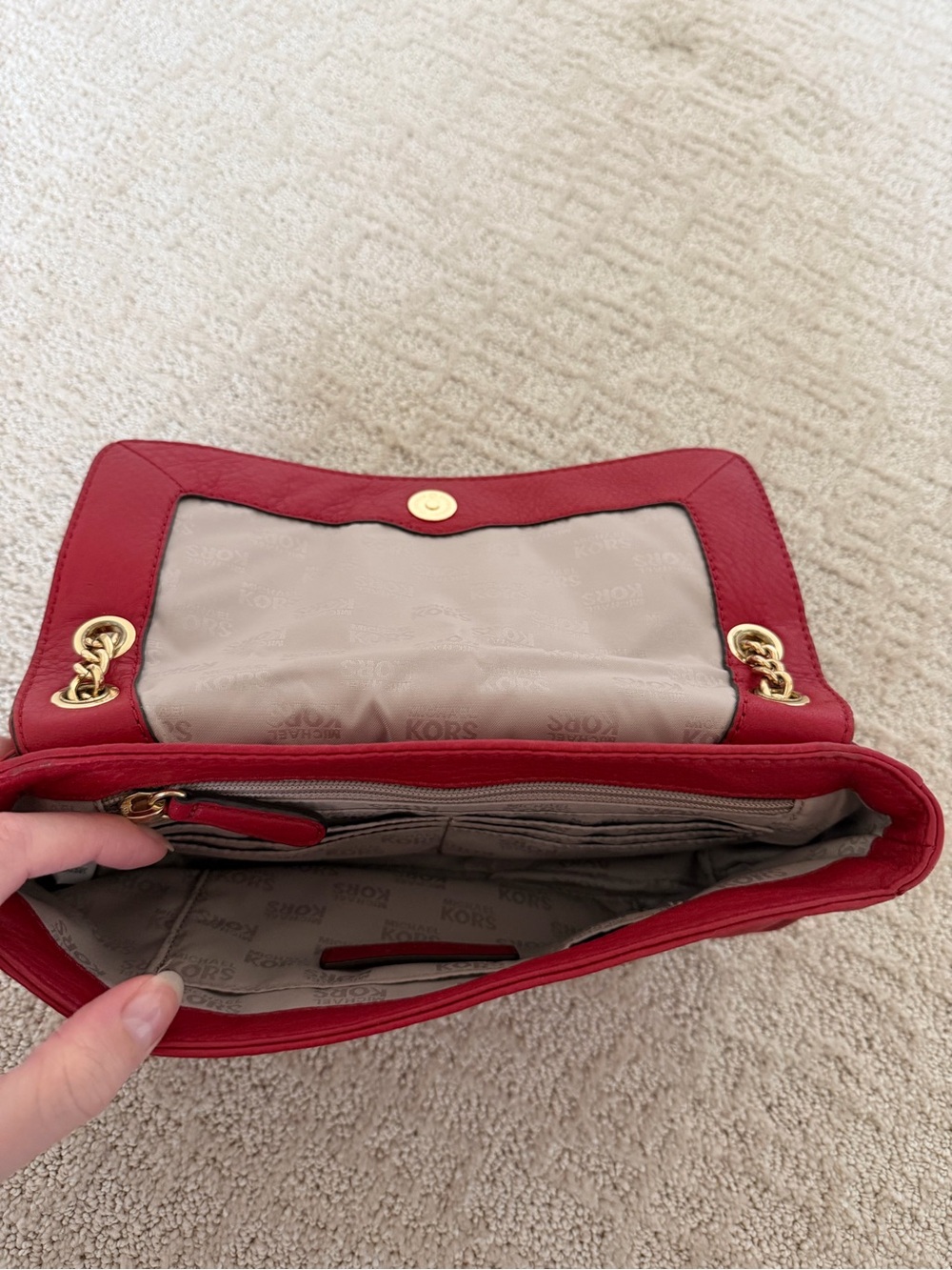 Michael Kors Red Leather Shoulder Bag with Gold MK Emblem - Picture 5 of 5